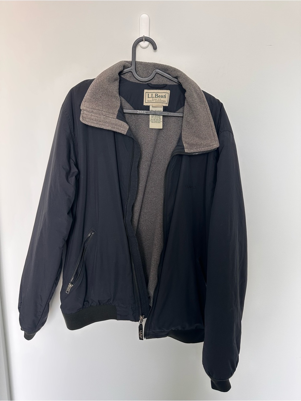 L.L. Bean Black Men's Lightweight Jacket with Gray Fleece